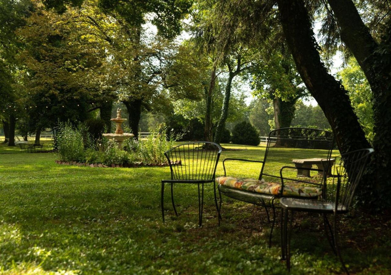 Prospect Hill Inn & Restaurant Zion Crossroads Exteriör bild